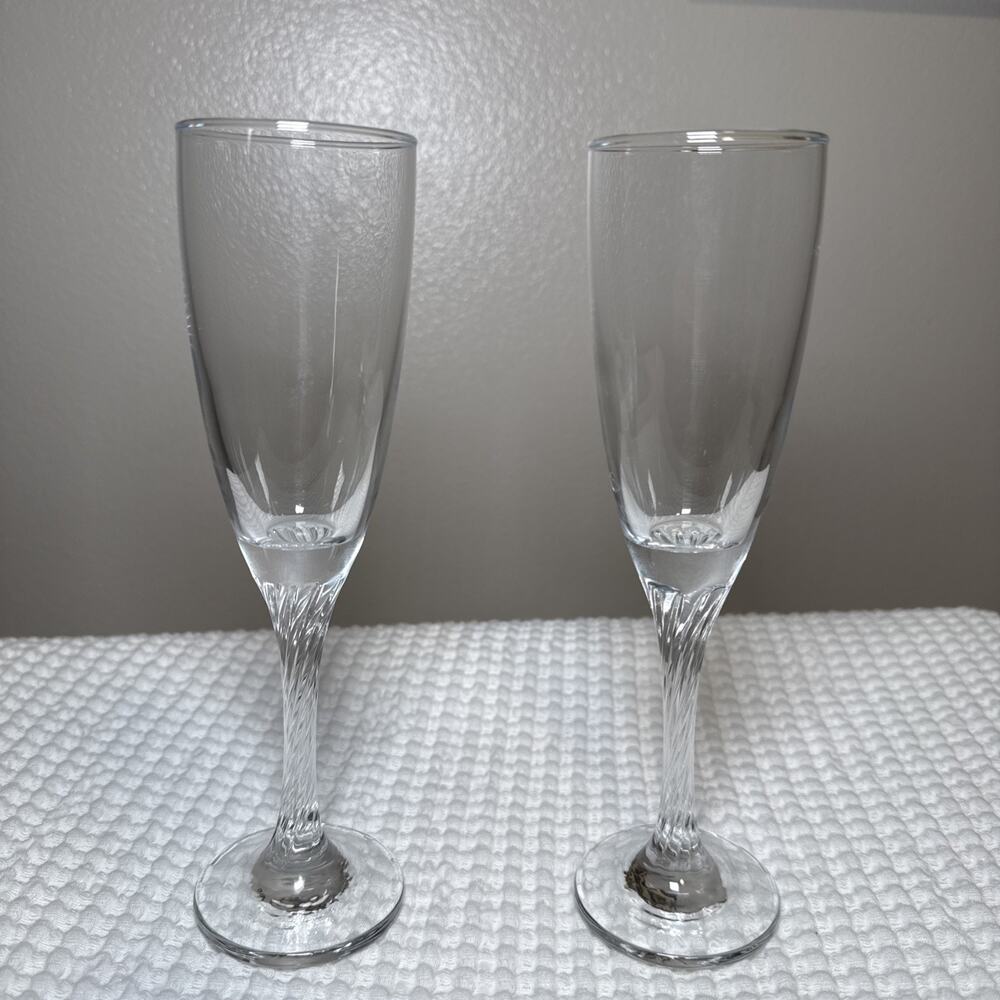 Set of 2 European Champagne Flutes Twisted Stem Clear Glass Modern Elegant 8” - Picture 3 of 12